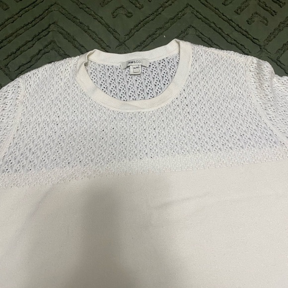 RW&CO Short Sleeve Lace Women's Sweater - Picture 5 of 7